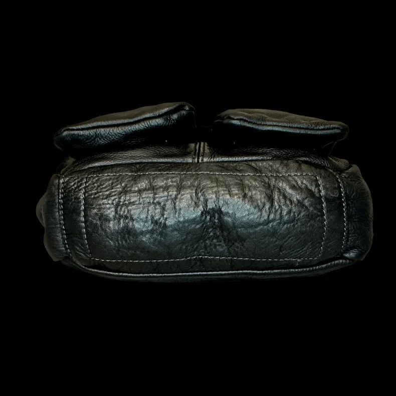 Handcrafted Bag With Interchangeable Handle And Shoulder Strap