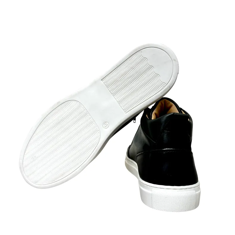 High Handcrafted Sneakers In Black Leather