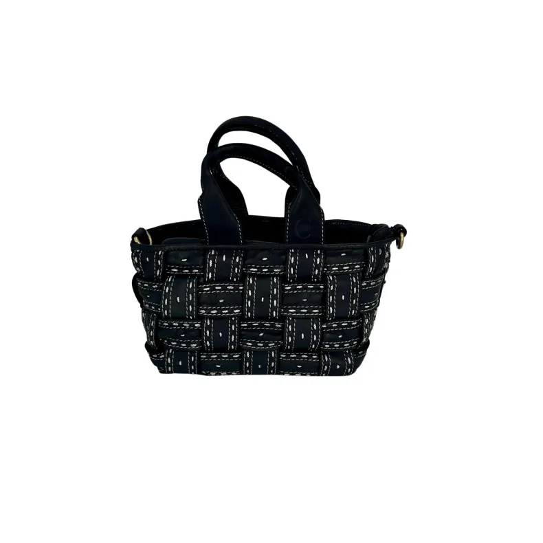 Olimpia Small – Weaving And Visible Stitching