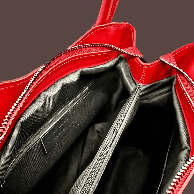 Rigid Handcrafted Bag In Smooth Leather